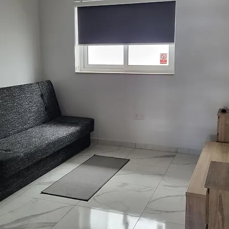 Flat 2 In Swieqi *